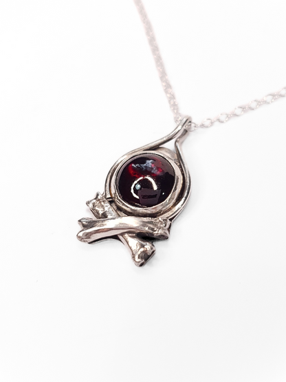 BoneFire Garnet Necklace